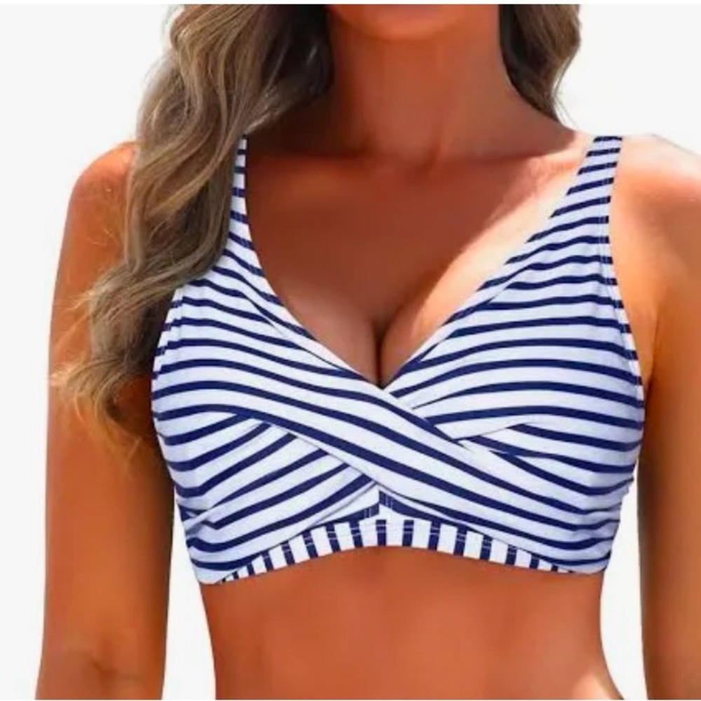 🌴🌴AQUA EVE bikini top
